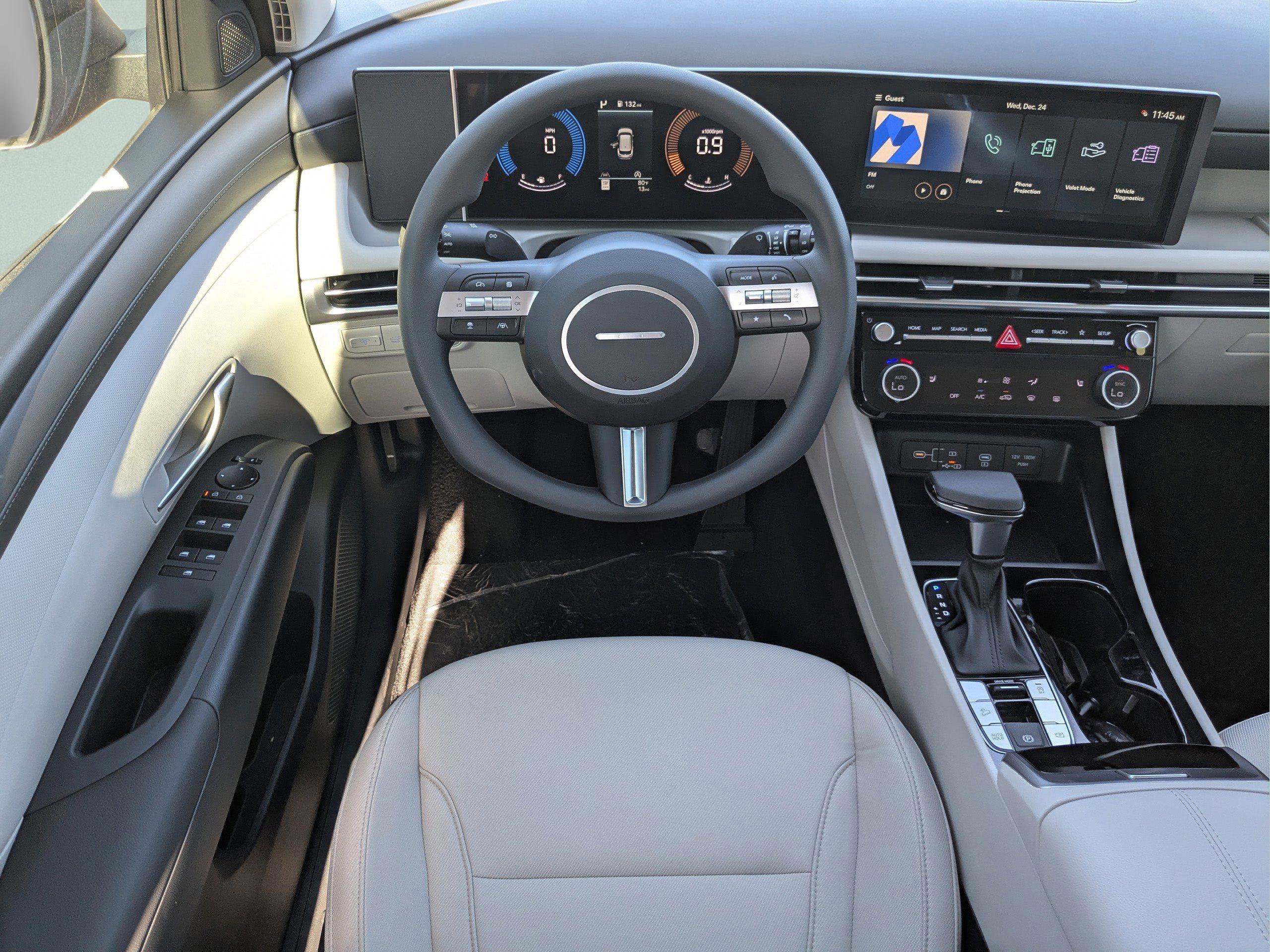 New 2026 Hyundai Tucson SEL image 14