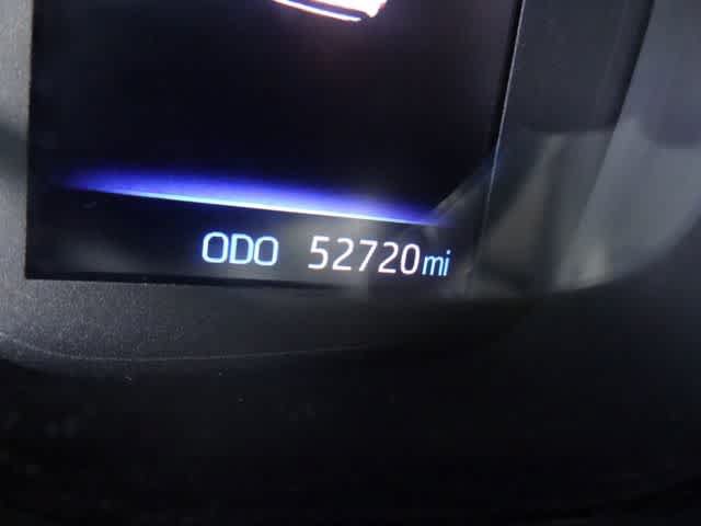 Used 2021 Toyota Corolla SE w/ Carpet Mat Package (TMS) FWD image 9
