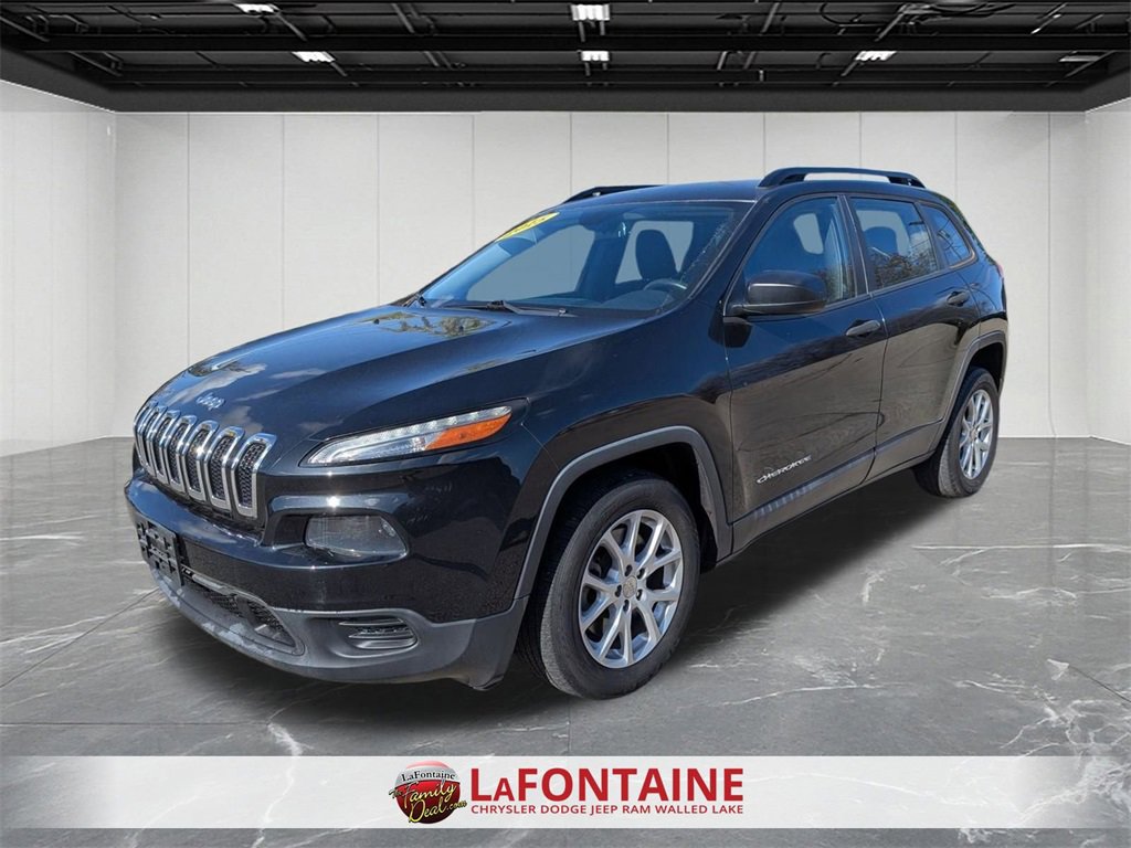 Used 2015 Jeep Cherokee Sport w/ Sport Appearance Group