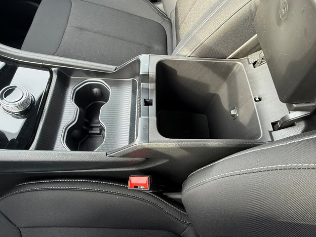 Used 2025 Jeep Grand Cherokee Laredo image 24