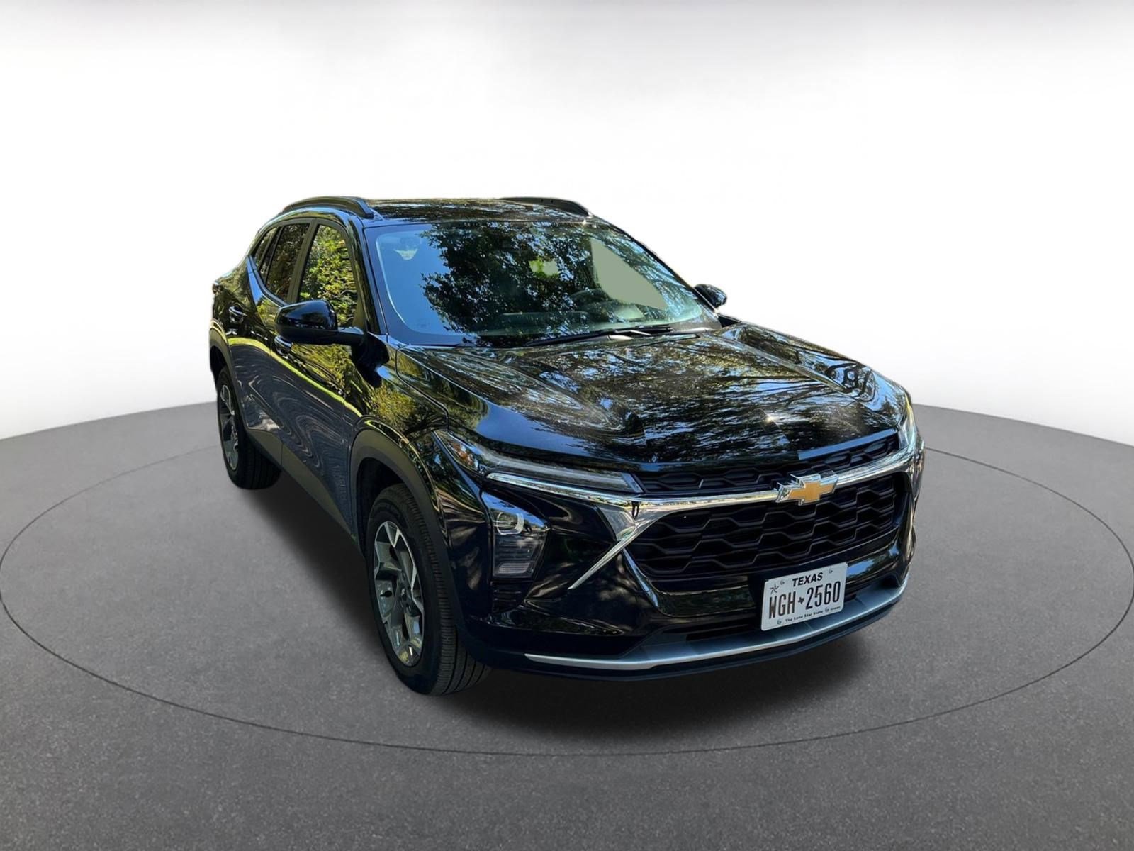 Used 2025 Chevrolet Trax LT