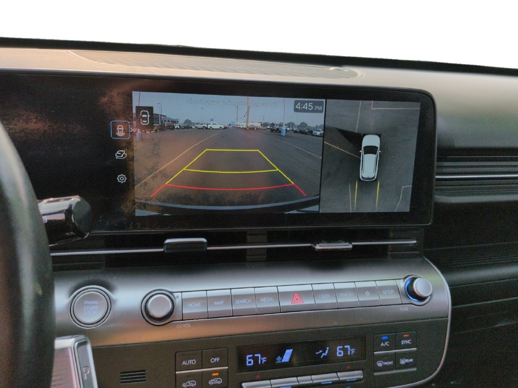 Used 2024 Hyundai Kona Limited FWD image 17