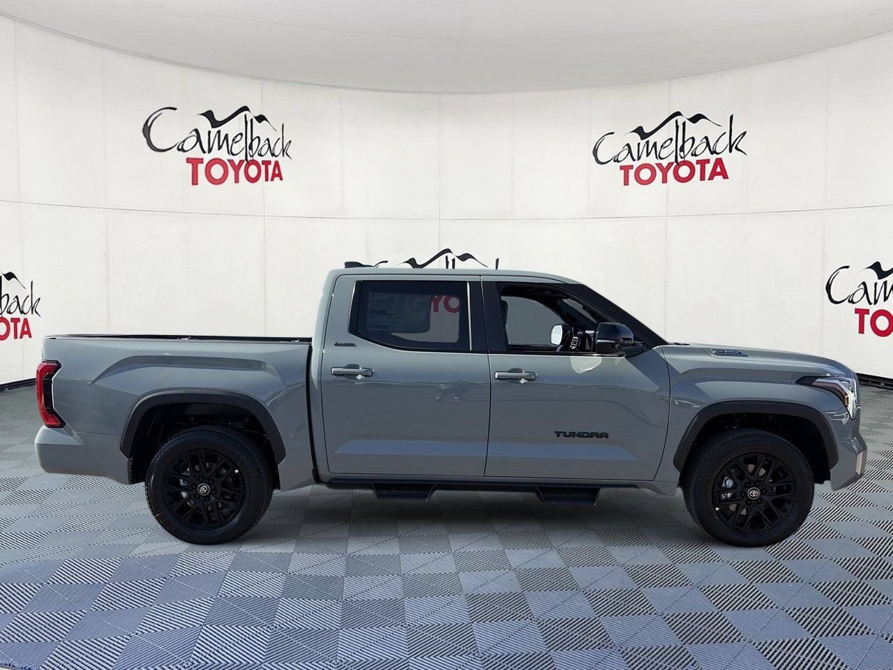 New 2026 Toyota Tundra Limited AWD/4WD image 8