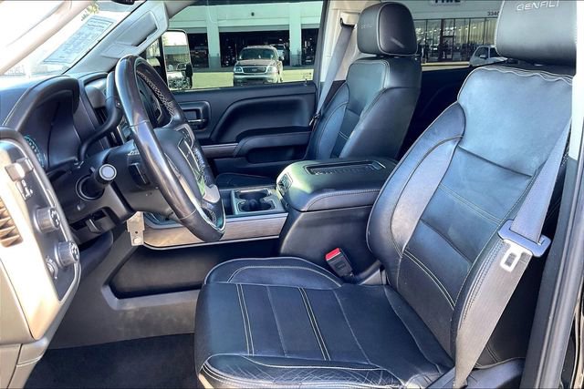 Used 2018 GMC Sierra 2500 Denali w/ Duramax Plus Package image 27