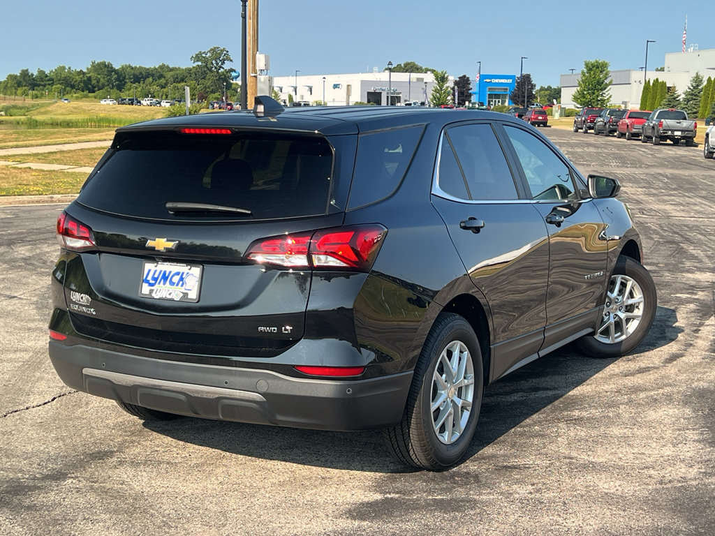 Used 2024 Chevrolet Equinox LT w/ LPO, Floor Liner Package AWD/4WD image 4