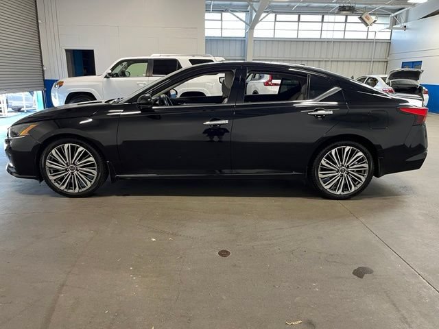 Used 2023 Nissan Altima 2.5 SL FWD image 6
