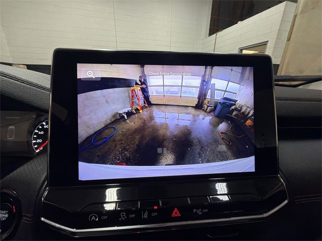 Used 2022 Jeep Compass Trailhawk w/ Trailhawk Convenience Group image 17