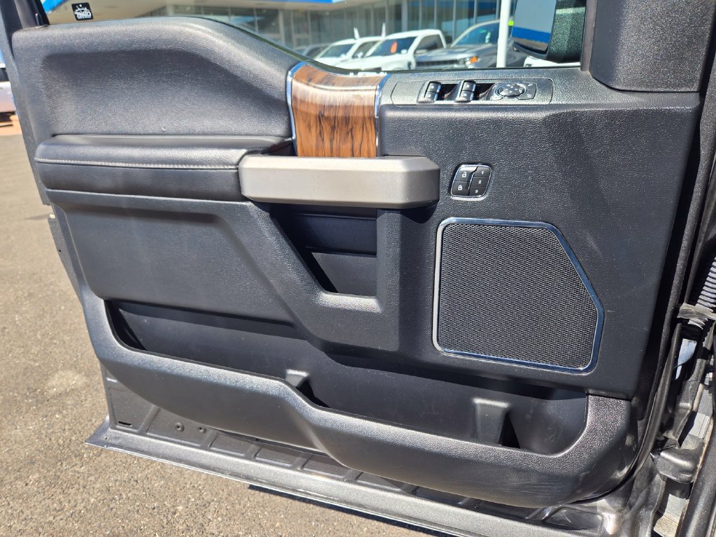 Used 2019 Ford F150 Lariat w/ Equipment Group 501A Mid AWD/4WD image 13