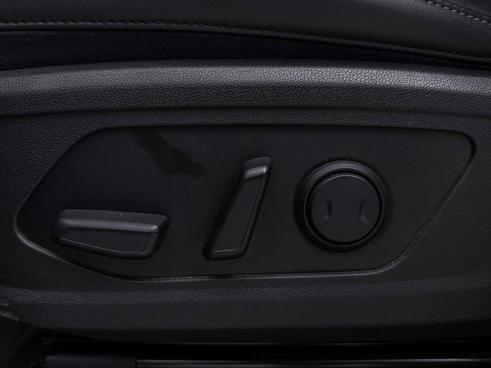 Used 2021 Kia Sorento S image 20