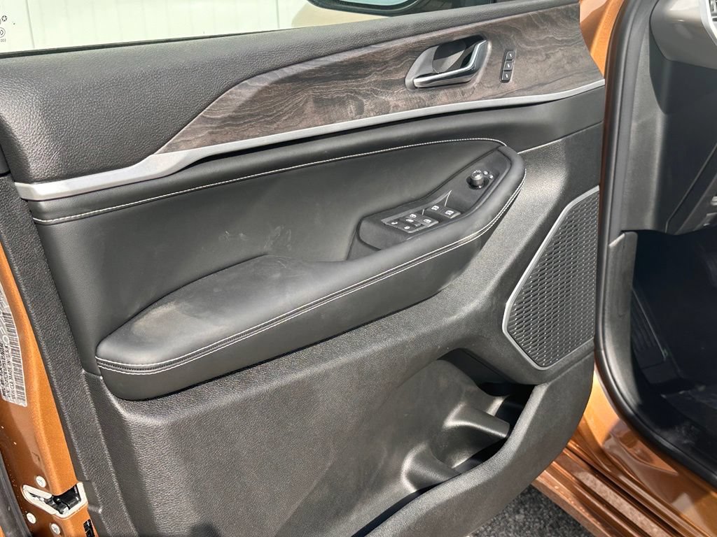 New 2026 Jeep Grand Cherokee L Limited AWD/4WD image 13