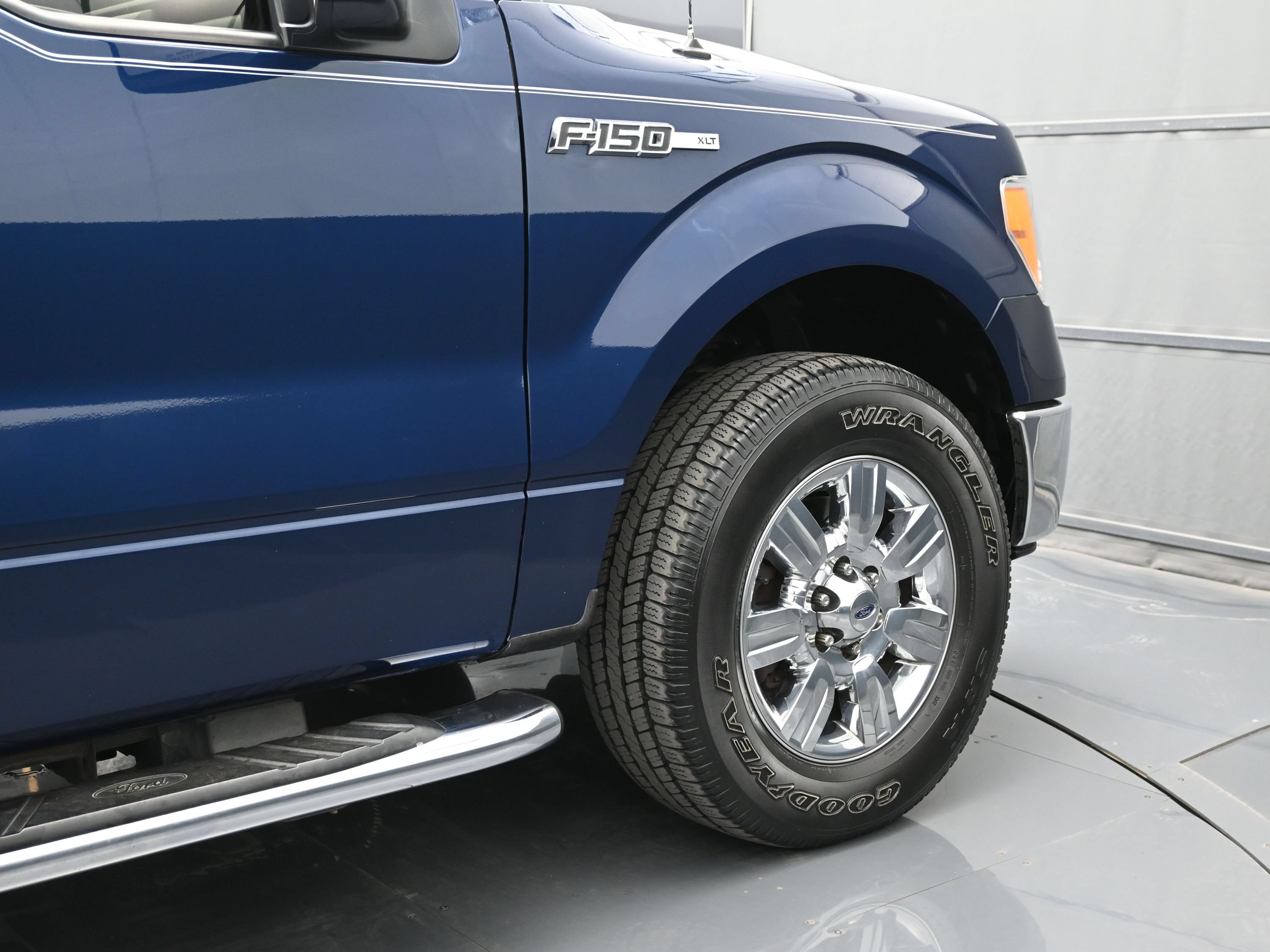 Used 2012 Ford F150 XLT w/ XLT Chrome Pkg RWD image 43