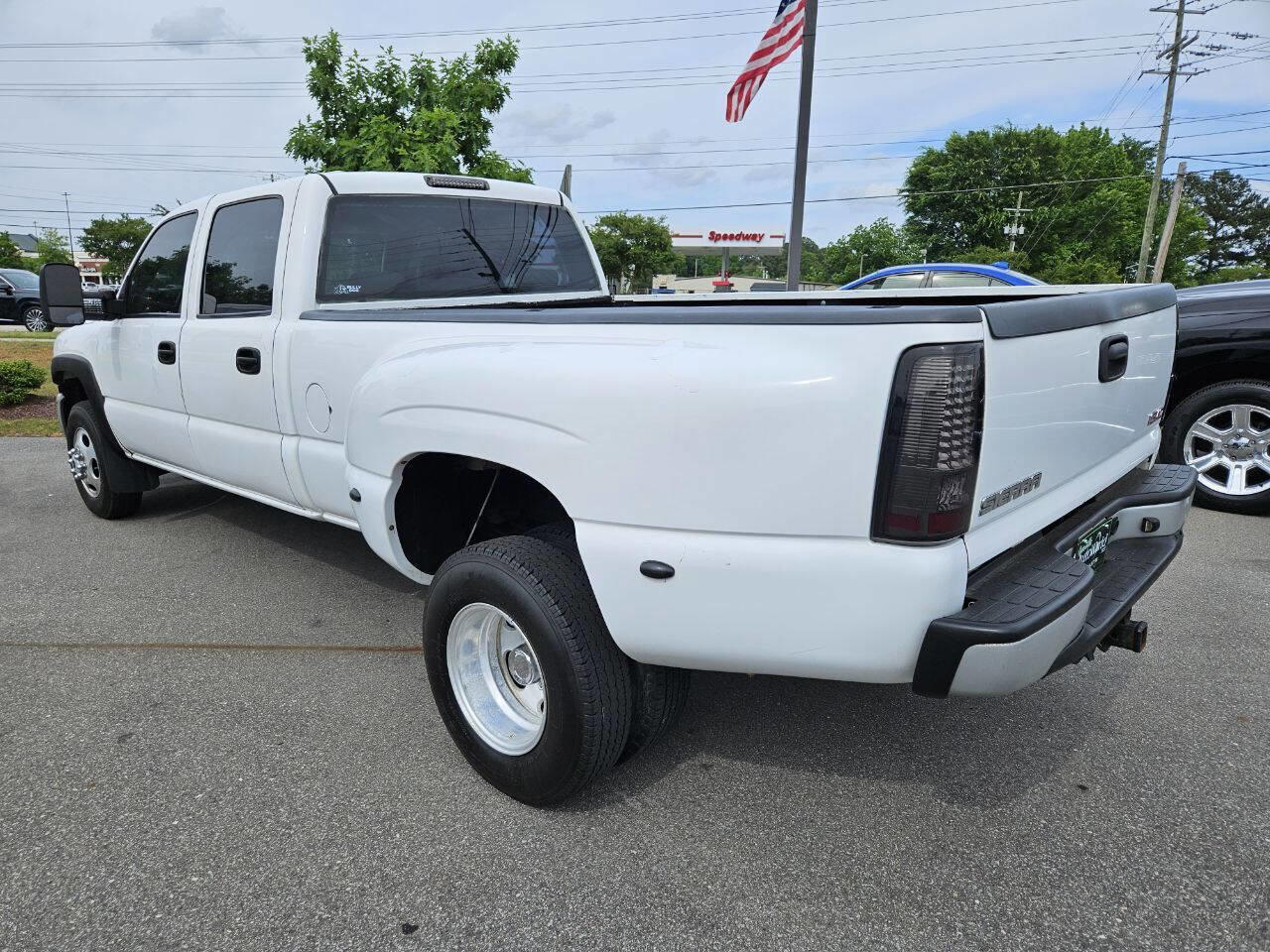 Used 2003 GMC Sierra 3500 2WD Crew Cab image 6