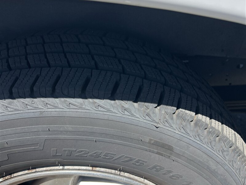 Used 2012 Ford E-250 and Econoline 250 Extended w/ PWR Group RWD image 20