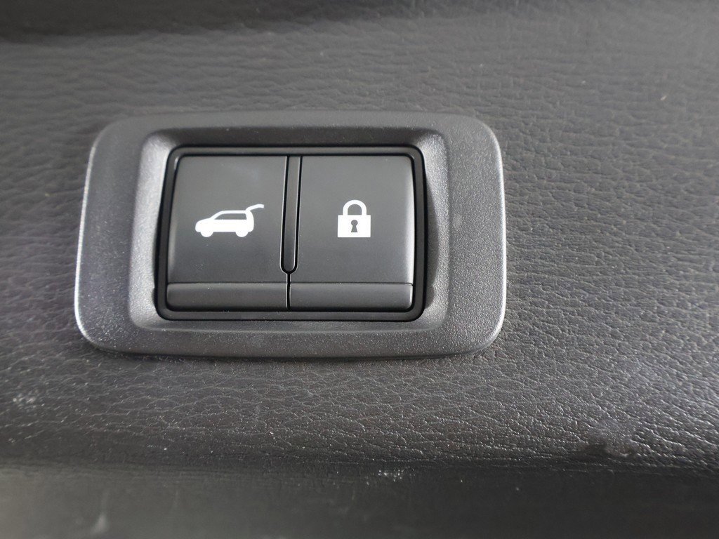 Used 2024 Mitsubishi Outlander SE Black Edition image 21