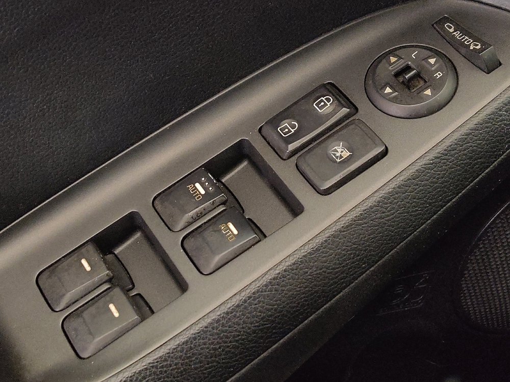 Used 2014 Kia Forte EX image 27