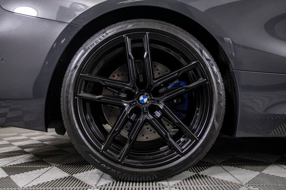 Used 2020 BMW M8 Competition AWD/4WD image 17