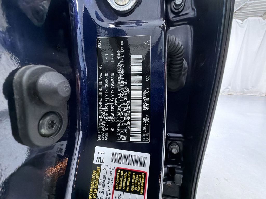 Used 2022 Toyota Highlander XLE image 15