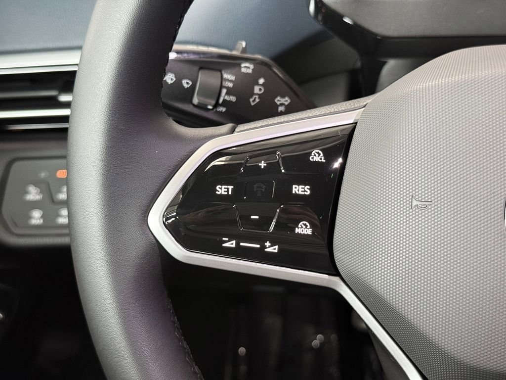 New 2026 Volkswagen ID.4 Pro S Plus AWD/4WD image 13
