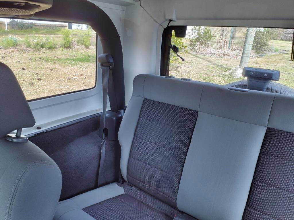 Used 2010 Jeep Wrangler Sport image 6