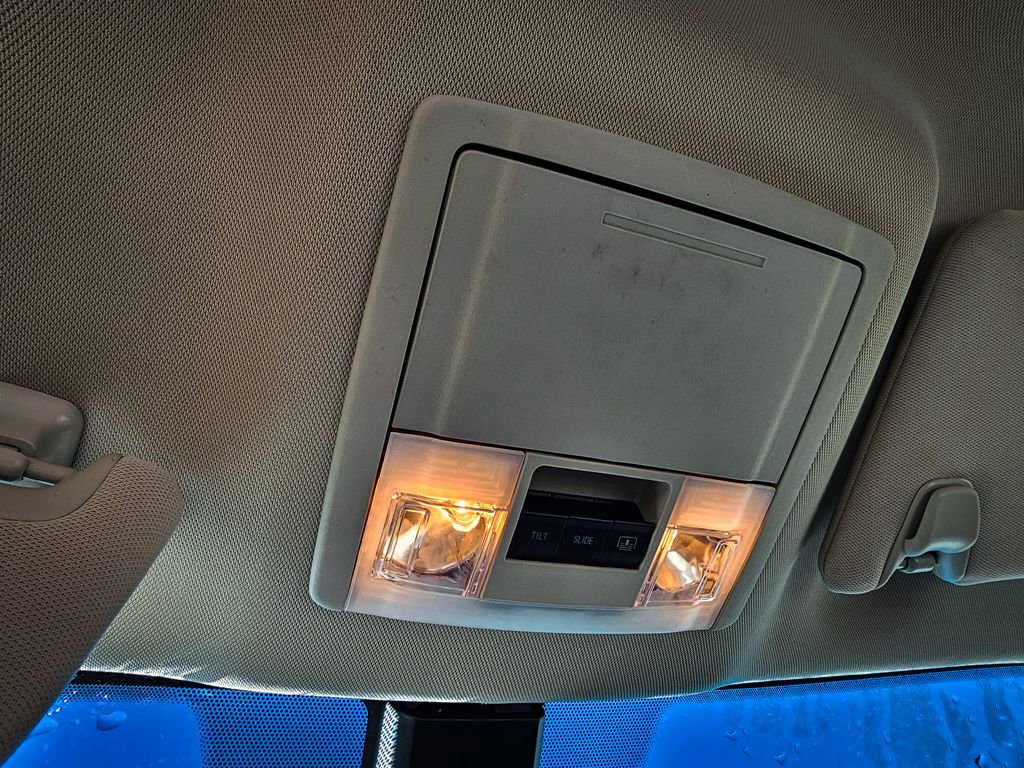 Used 2017 Ford Explorer Platinum image 35