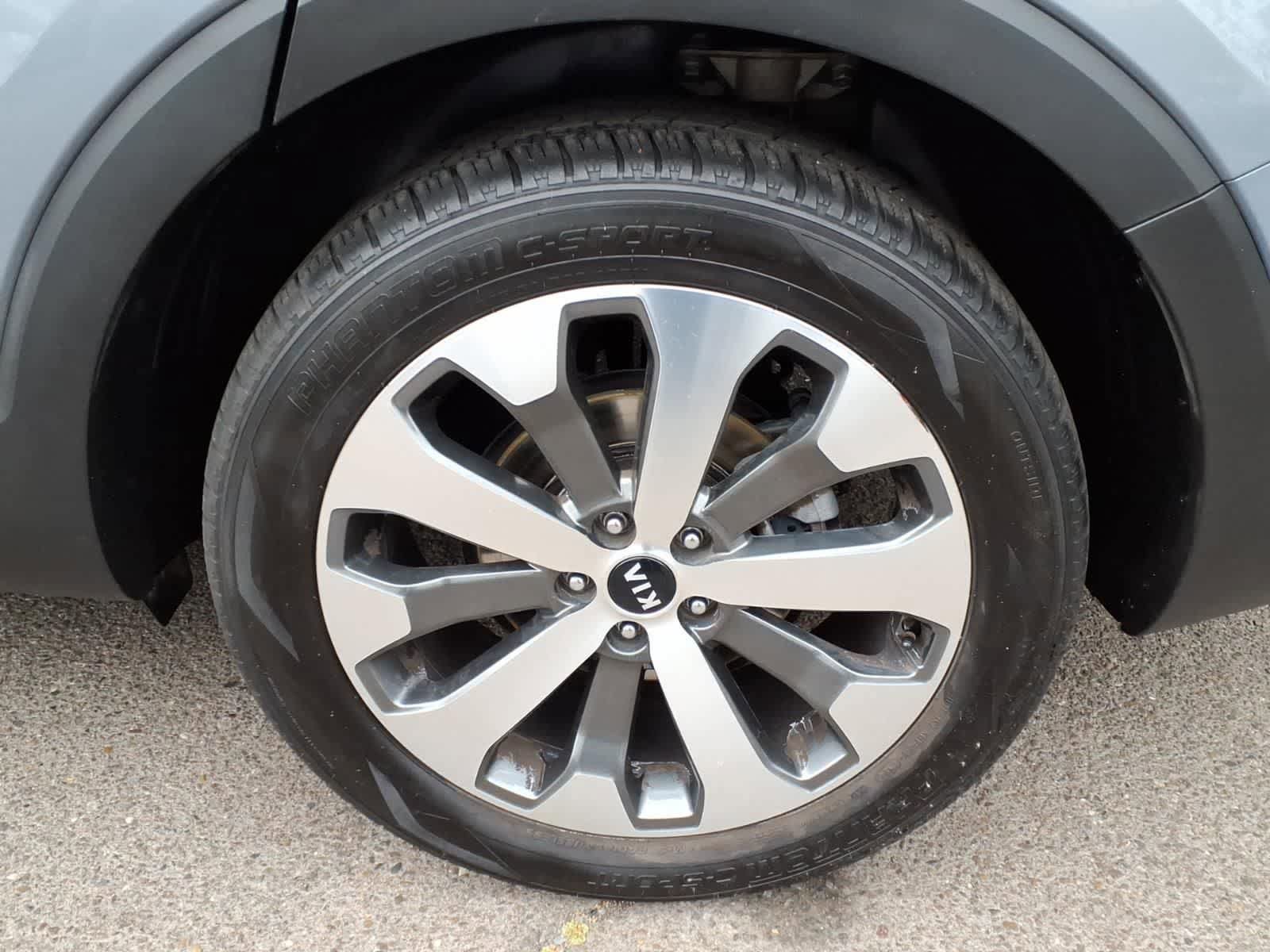 Used 2021 Kia Telluride EX w/ EX Premium Package AWD/4WD image 7