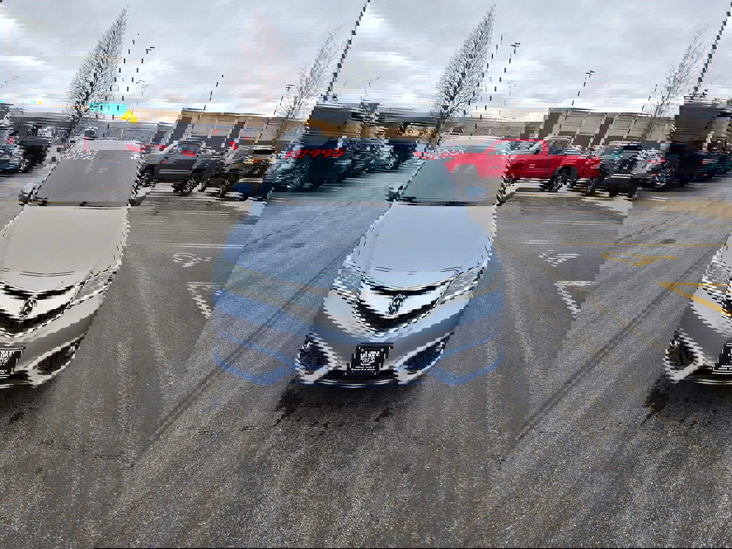 Used 2016 Acura ILX w/ Technology Plus Package image 2