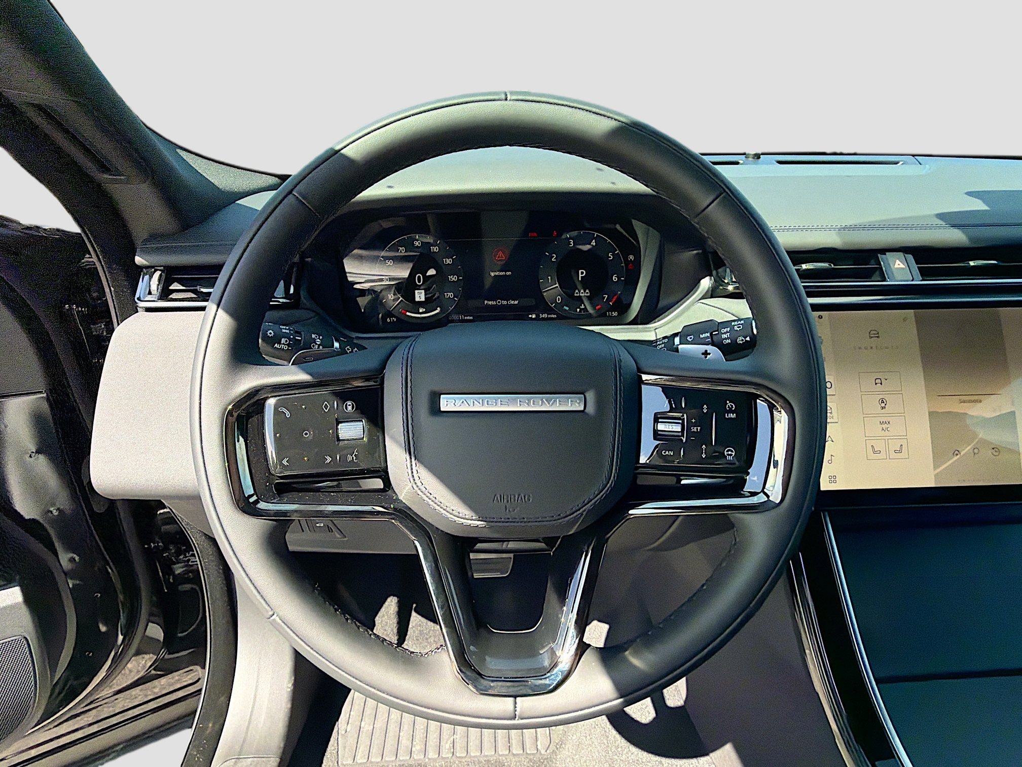 New 2026 Land Rover Range Rover Velar Dynamic SE image 38