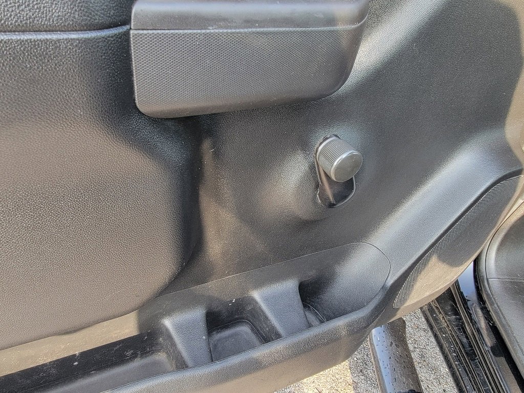 Used 2021 Chevrolet Silverado 2500 W/T image 28