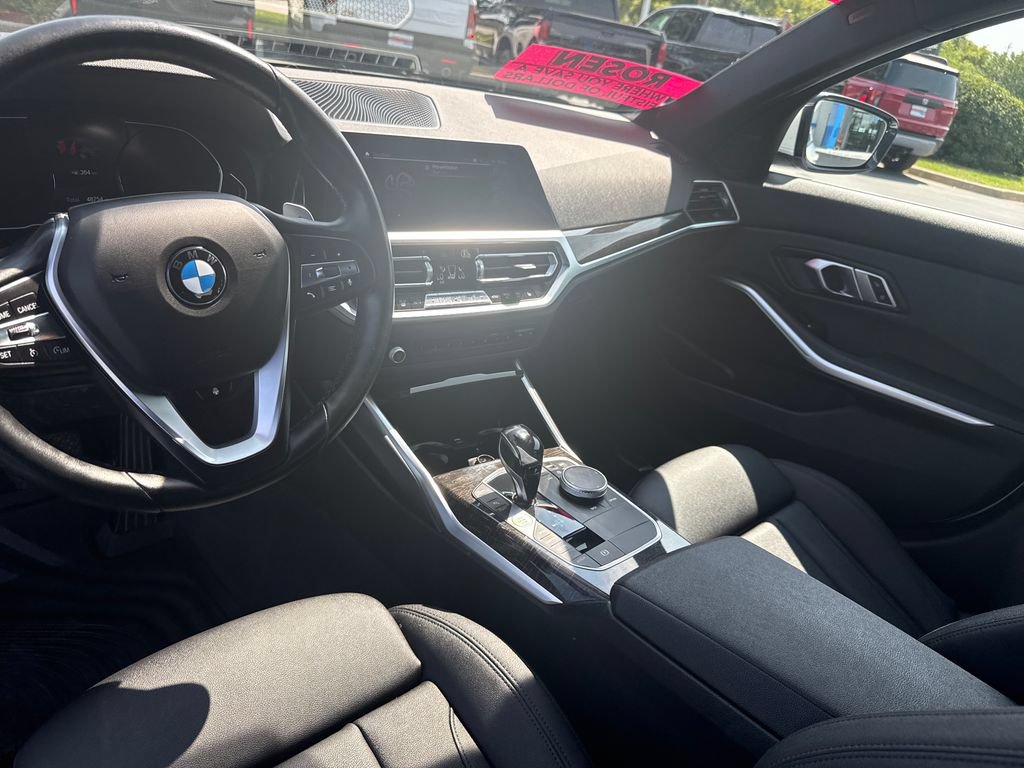 Used 2021 BMW 330i xDrive Sedan w/ Convenience Package AWD/4WD image 24