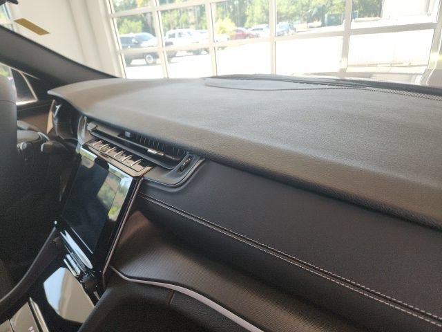 Certified 2024 Jeep Grand Cherokee Laredo X RWD image 25