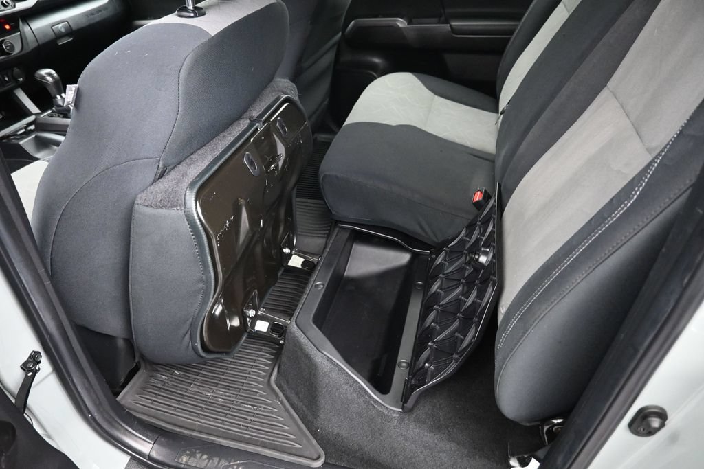 Used 2023 Toyota Tacoma TRD Sport AWD/4WD image 26