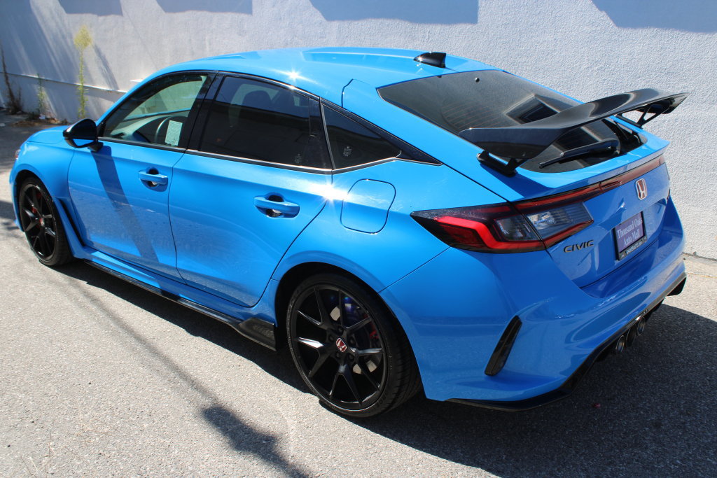 Used 2024 Honda Civic Type R image 6