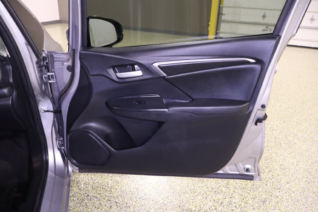 Used 2018 Honda Fit EX-L image 39