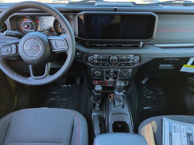 New 2025 Jeep Wrangler Unlimited Rubicon AWD/4WD image 15