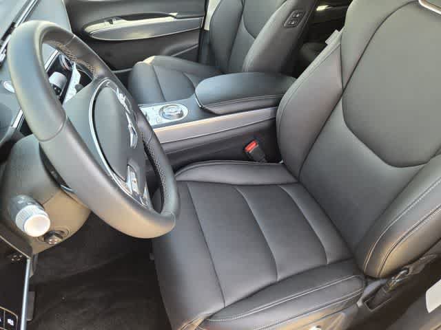 Used 2023 Genesis GV70 2.5T w/ Select Package AWD/4WD image 11