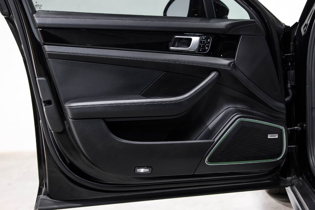 Used 2019 Porsche Panamera Turbo S image 10