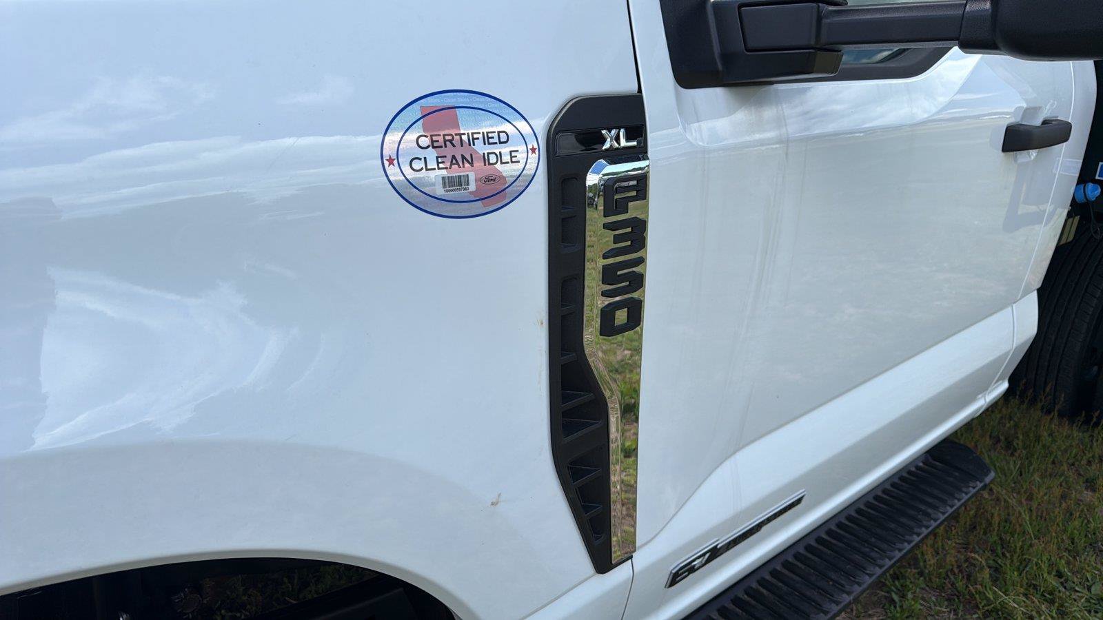 New 2026 Ford F350 XL w/ XL Chrome Package AWD/4WD image 20