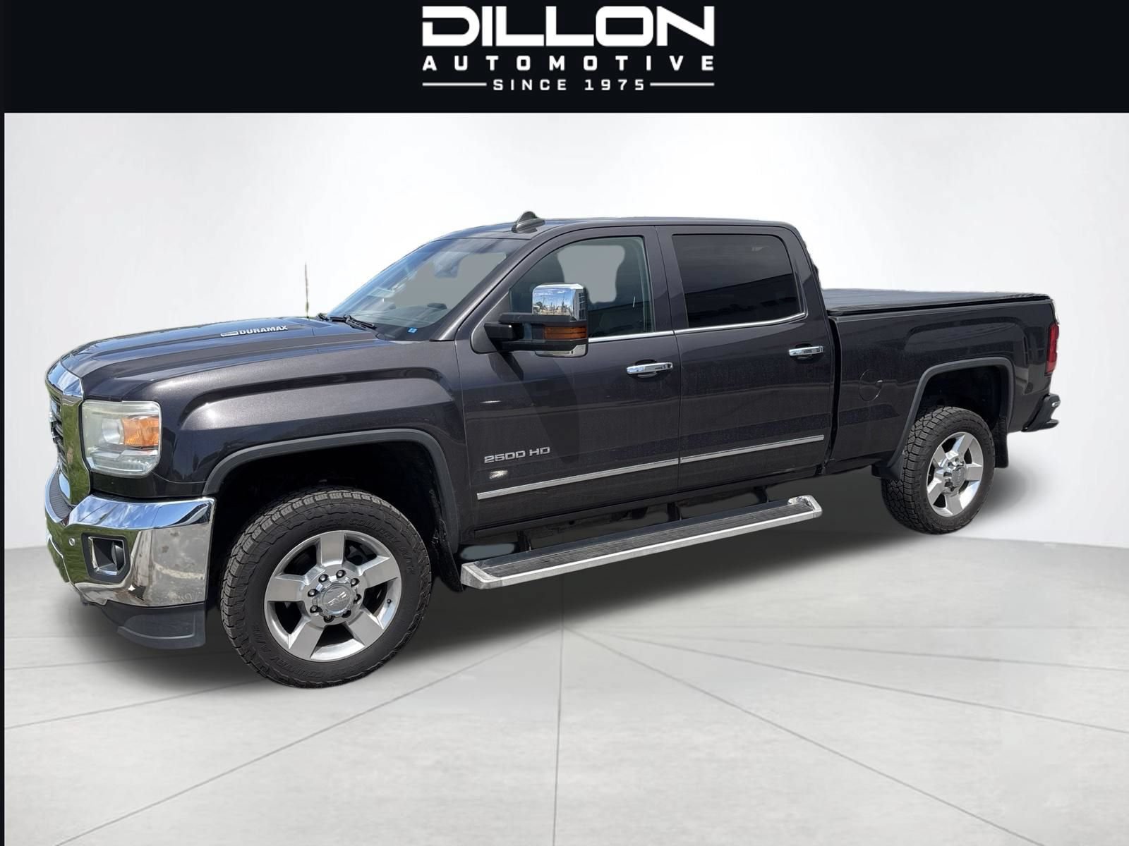 Used 2016 GMC Sierra 2500 SLT w/ Duramax Plus Package AWD/4WD image 2