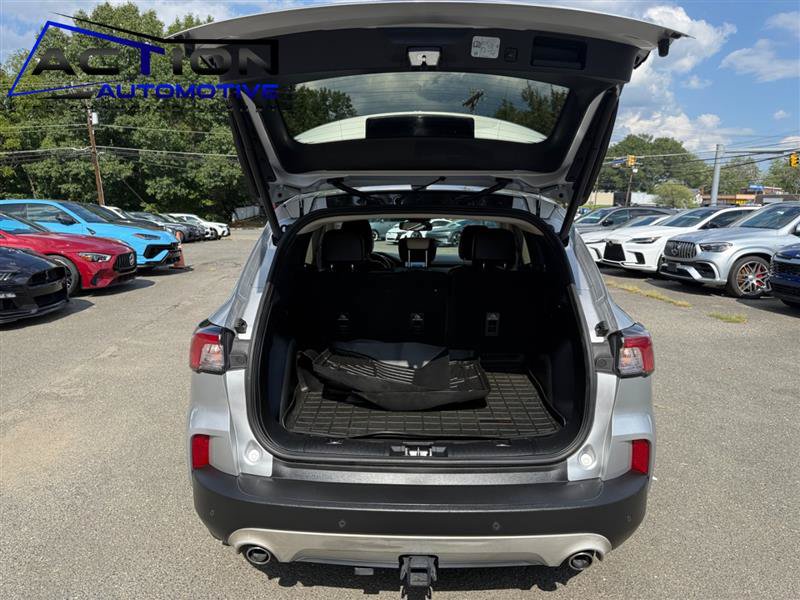 Used 2020 Ford Escape Titanium AWD/4WD image 18