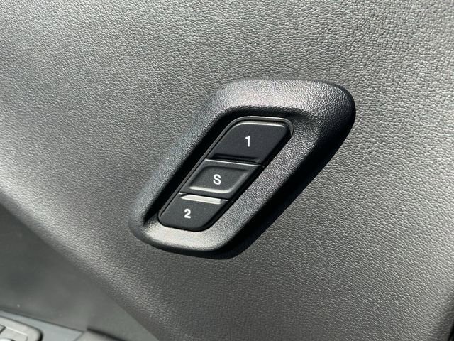 Used 2022 Dodge Challenger SRT Hellcat w/ Plus Package RWD image 17