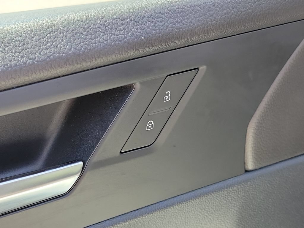 Used 2023 Volkswagen Jetta Sport FWD image 16
