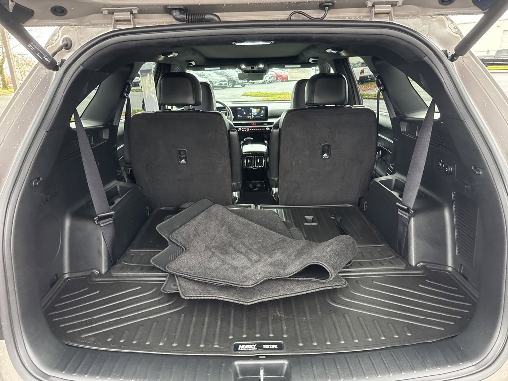 Used 2024 Kia Sorento SX Prestige image 24