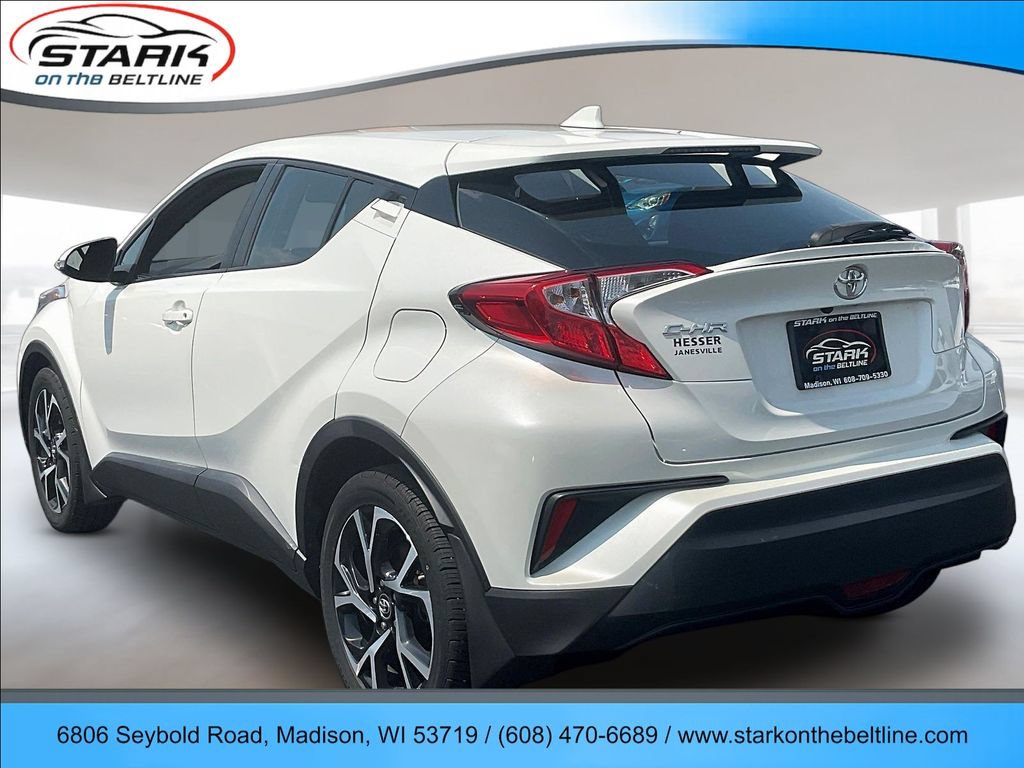 Used 2018 Toyota C-HR XLE FWD image 4