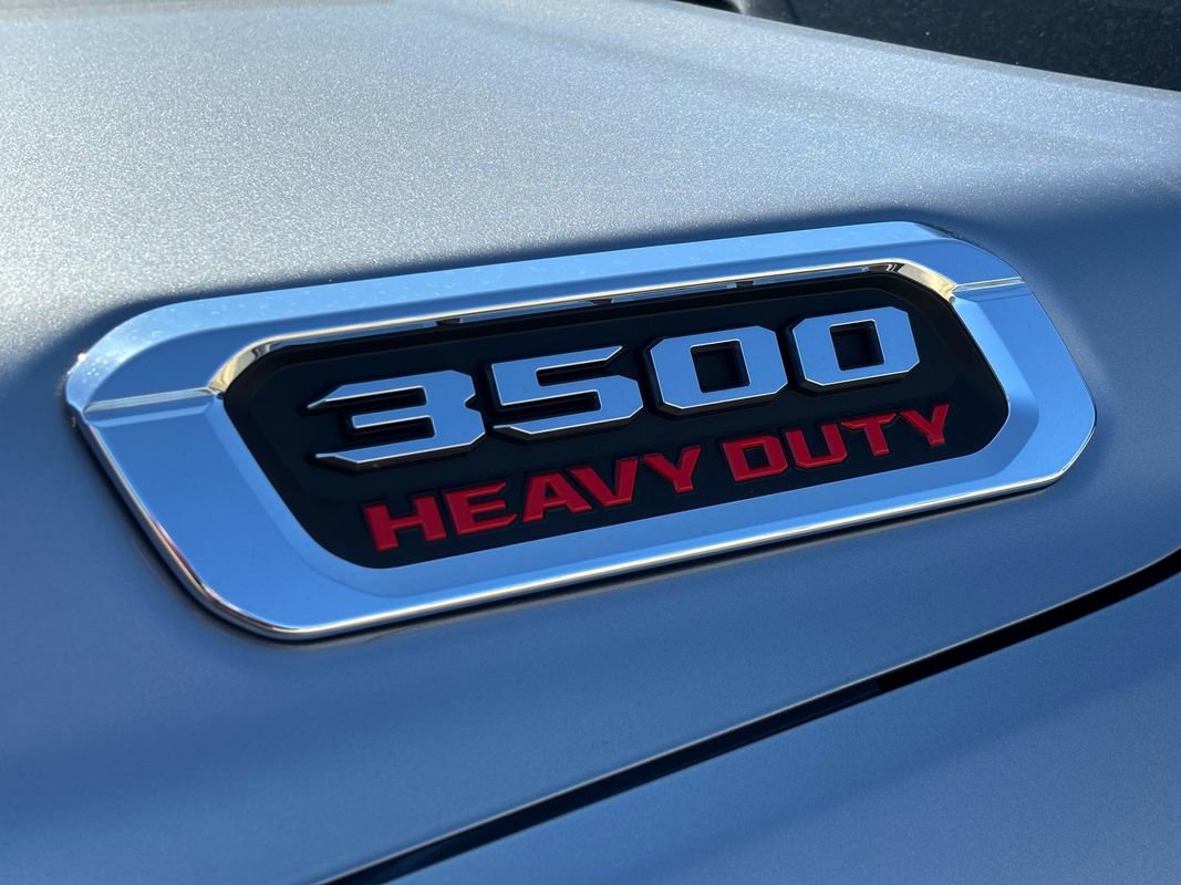 Used 2024 RAM 3500 Big Horn w/ Towing Technology Group image 10