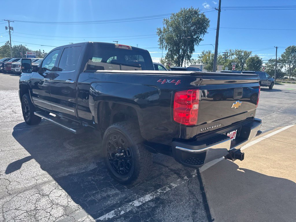 Used 2018 Chevrolet Silverado 2500 LTZ w/ Snow Plow Prep Package AWD/4WD image 13