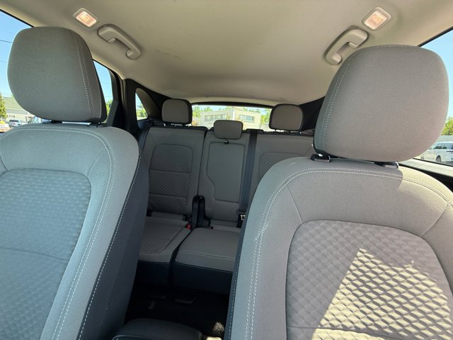 Used 2022 Ford Escape SE w/ SE Sport Appearance Package AWD/4WD image 31