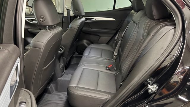 Used 2024 Buick Envision Avenir AWD/4WD image 21