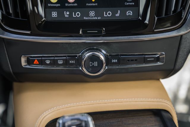 Certified 2023 Volvo S90 B6 Ultimate w/ Protection Package image 23