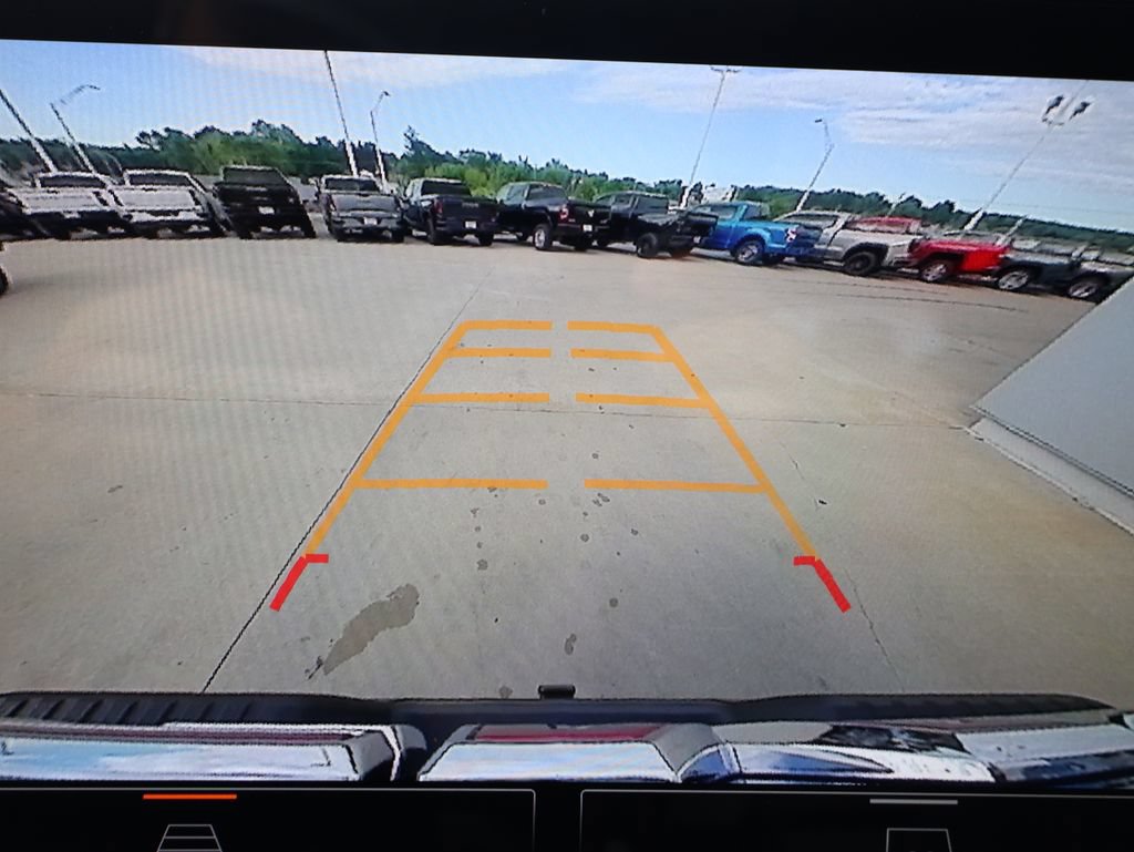 New 2026 GMC Sierra 1500 Elevation w/ Elevation Select Package AWD/4WD image 24
