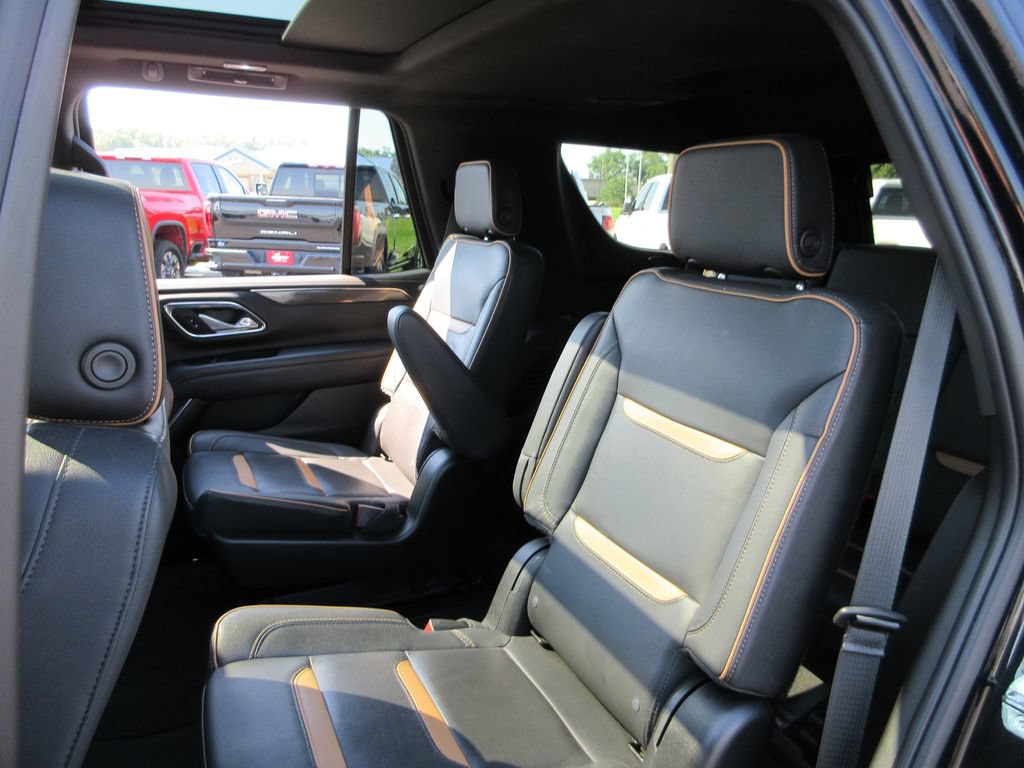 Certified 2023 GMC Yukon AT4 w/ AT4 Premium Package AWD/4WD image 24